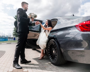 Как выбрать идеальный автомобиль на свадьбу?